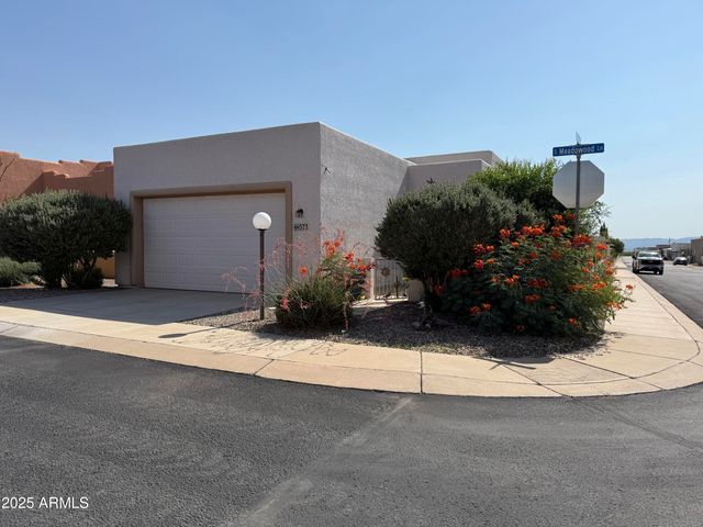 573 S Meadowood Lane, Sierra Vista, AZ 85635