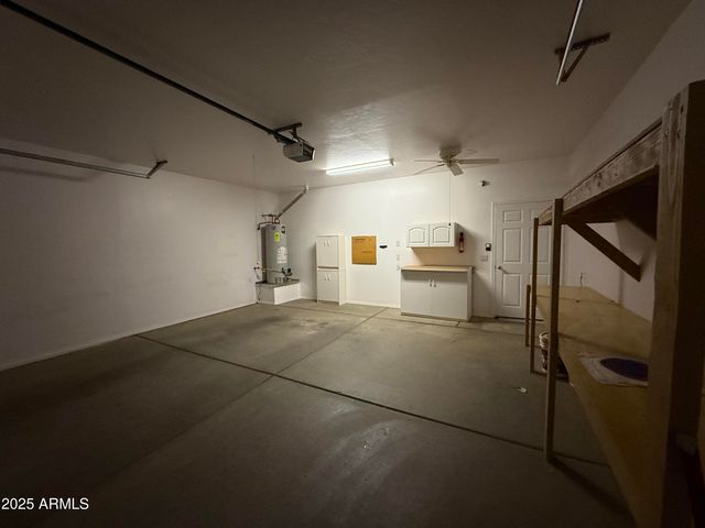 573 S Meadowood Lane, Sierra Vista, AZ 85635