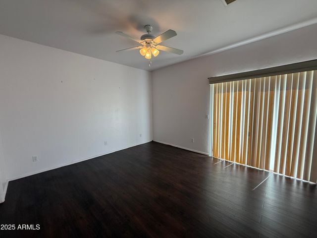 573 S Meadowood Lane, Sierra Vista, AZ 85635