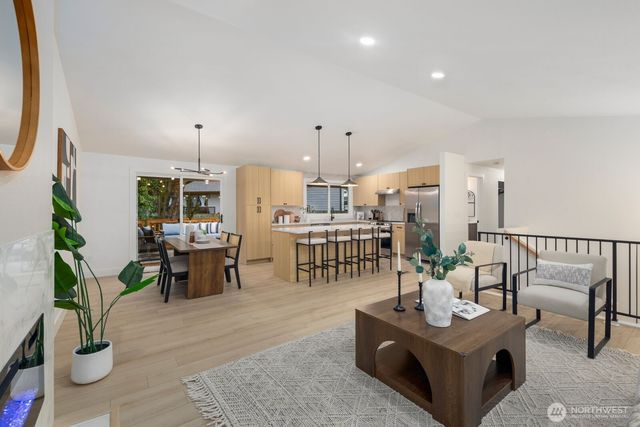 13018 NE 134th Place, Kirkland, WA 98034