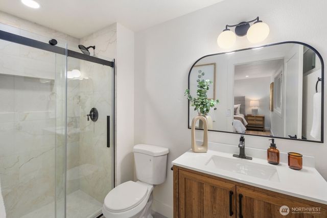 13018 NE 134th Place, Kirkland, WA 98034