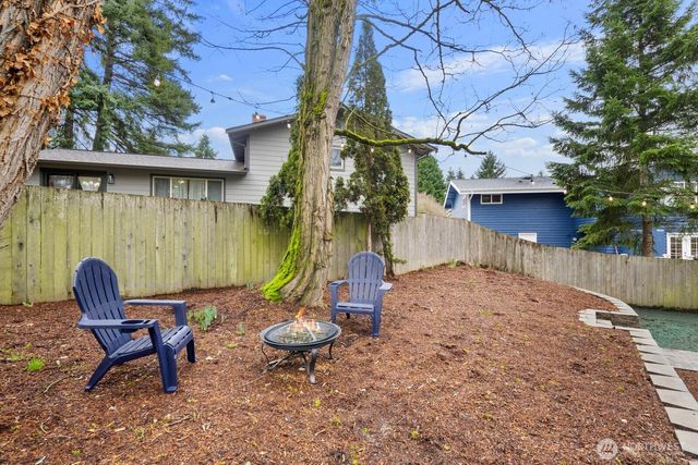 13018 NE 134th Place, Kirkland, WA 98034