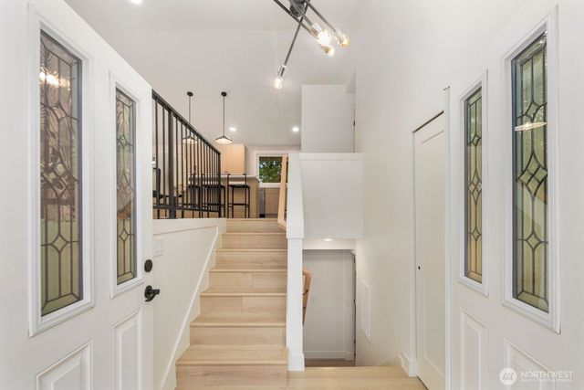 13018 NE 134th Place, Kirkland, WA 98034