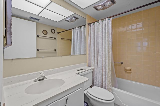 1009 PEARCE DRIVE 206, Clearwater, FL 33764