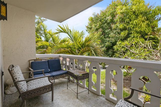 1009 PEARCE DRIVE 206, Clearwater, FL 33764