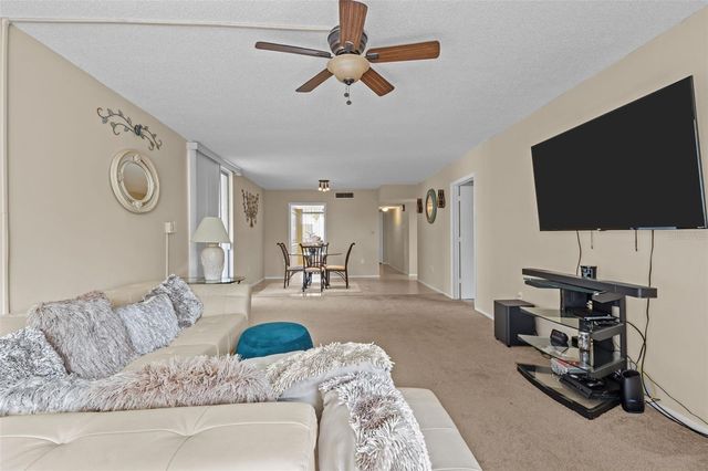 1009 PEARCE DRIVE 206, Clearwater, FL 33764