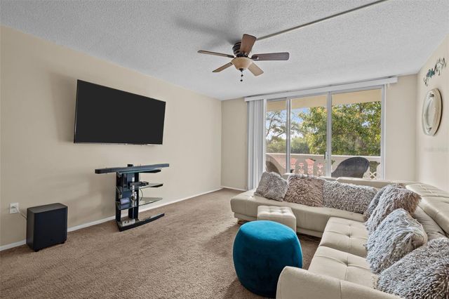 1009 PEARCE DRIVE 206, Clearwater, FL 33764