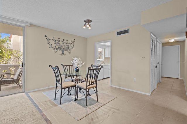 1009 PEARCE DRIVE 206, Clearwater, FL 33764