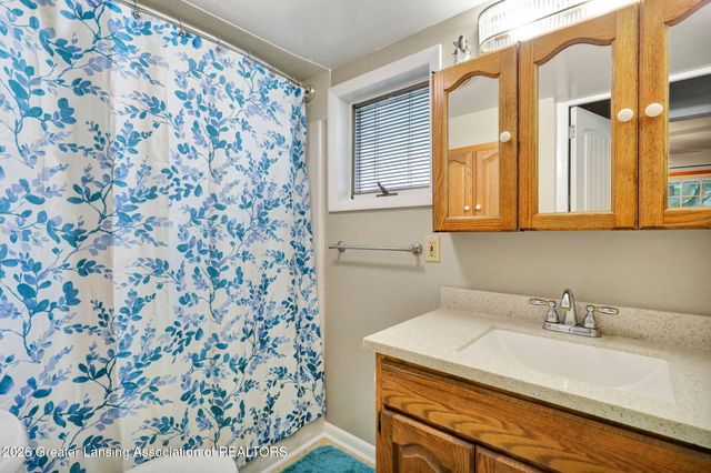 620 W Henry Street, Charlotte, MI 48813