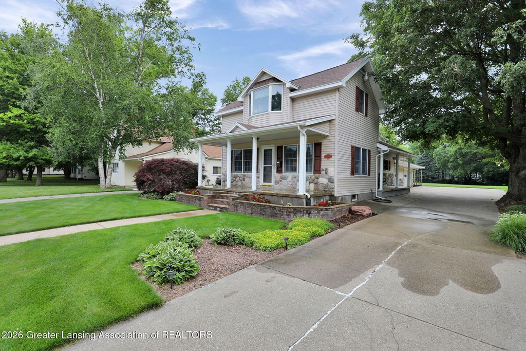 620 W Henry Street, Charlotte, MI 48813