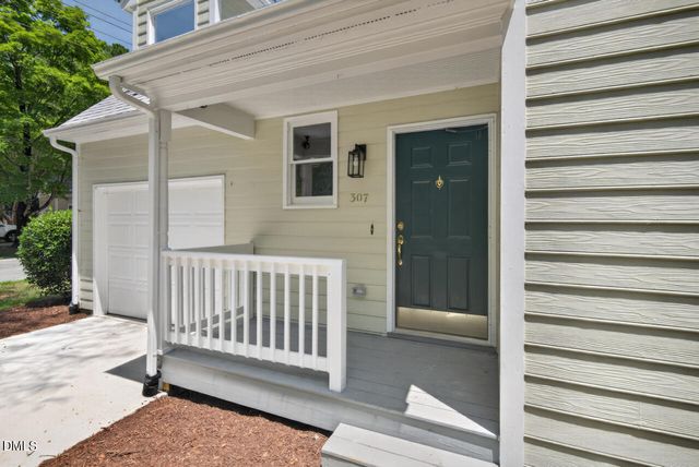 307 Berryhill Drive, Carrboro, NC 27510