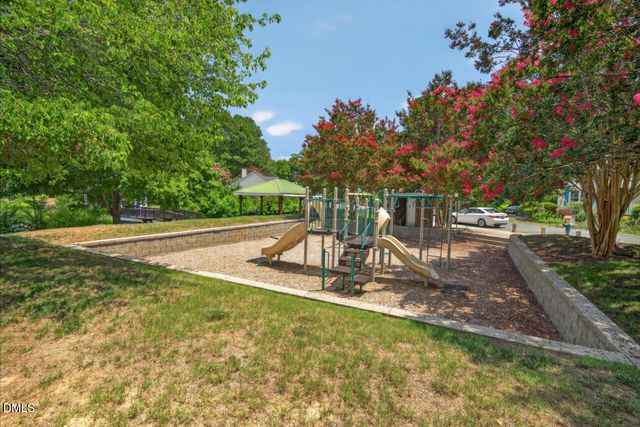 307 Berryhill Drive, Carrboro, NC 27510
