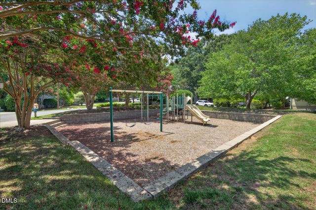 307 Berryhill Drive, Carrboro, NC 27510