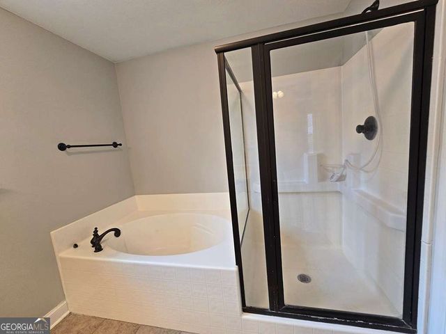 3648 Druid Oaks Drive, Valdosta, GA 31605