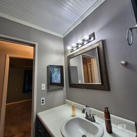 105 Elizabeth Street, Evergreen, AL 36401