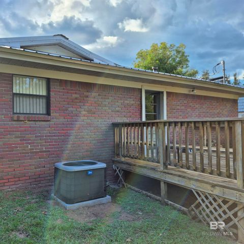 105 Elizabeth Street, Evergreen, AL 36401