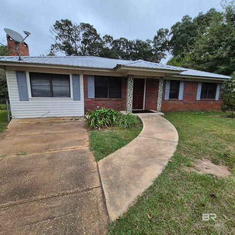 105 Elizabeth Street, Evergreen, AL 36401
