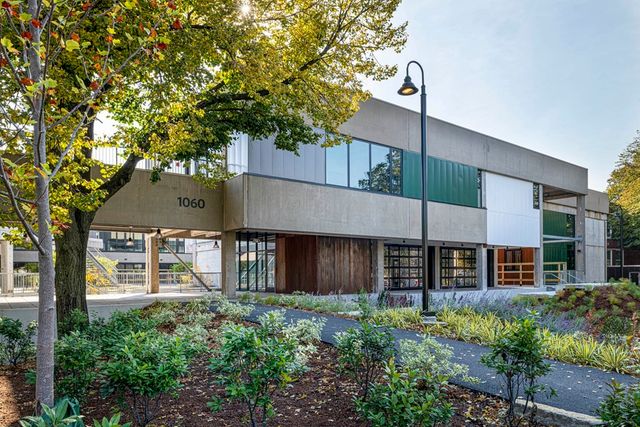 1060 Broadway 208, Somerville, MA 02144