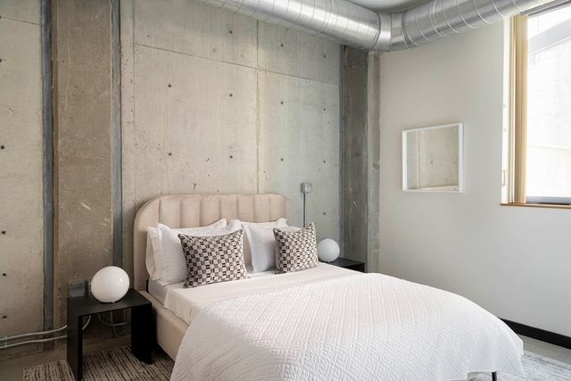 1060 Broadway 208, Somerville, MA 02144