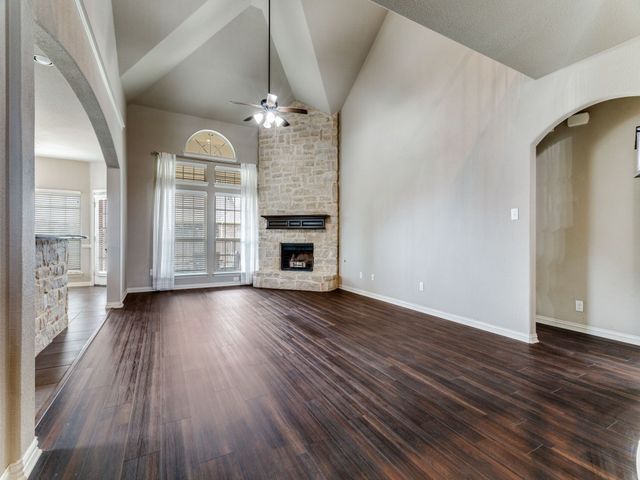 1428 Soaptree Lane, Fort Worth, TX 76177