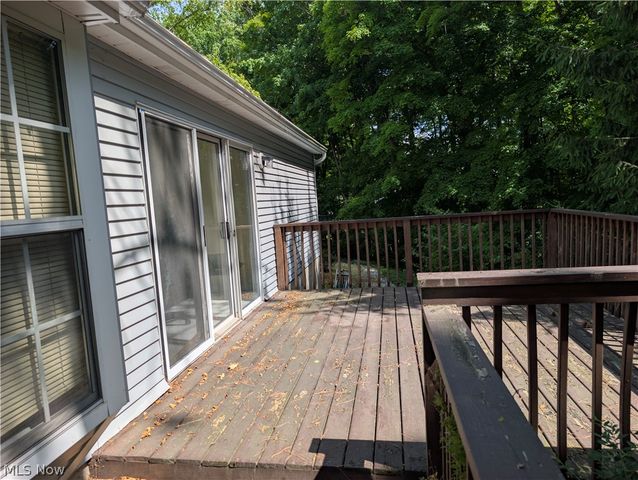 3352 Brookside Lane, Cuyahoga Falls, OH 44223