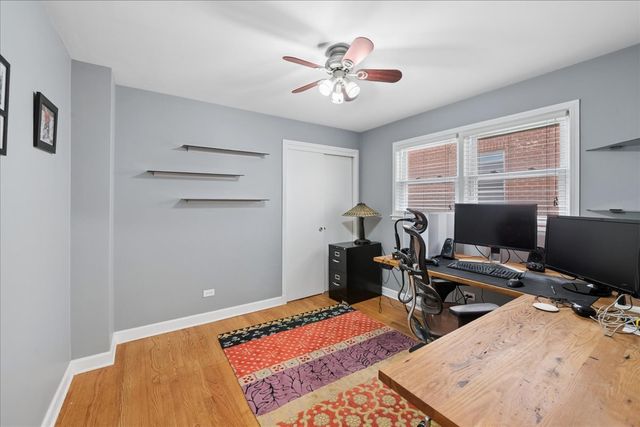 4211 N Melvina Avenue, Chicago, IL 60634