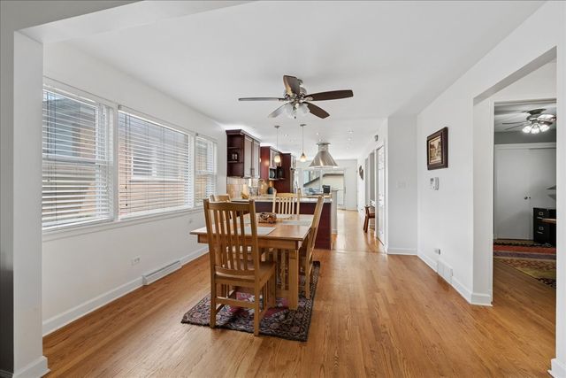 4211 N Melvina Avenue, Chicago, IL 60634