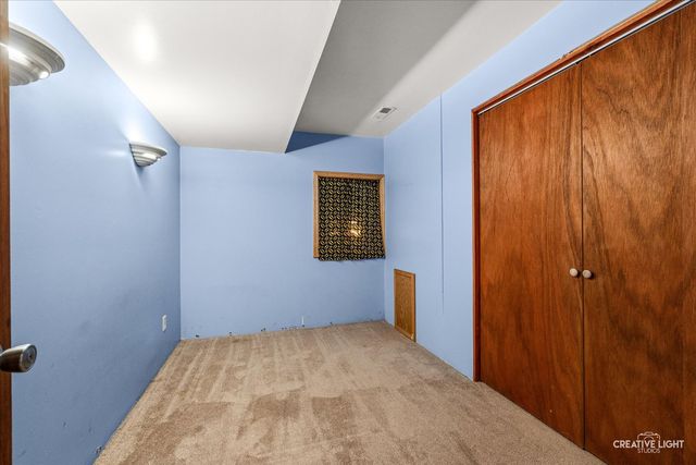 363 Dee Court, Somonauk, IL 60552