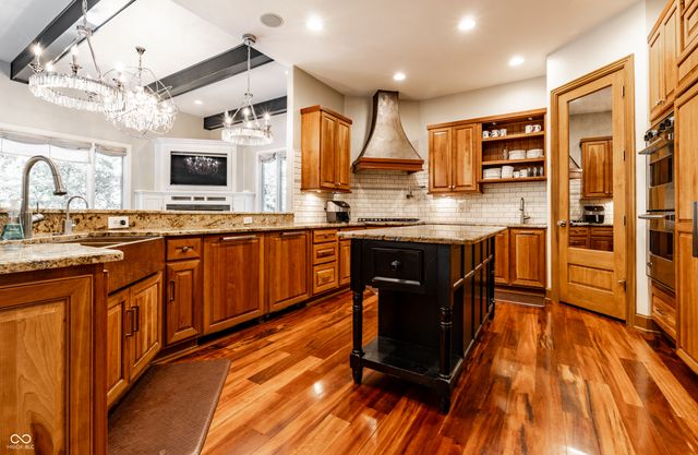 10470 Roxley, Carmel, IN 46032