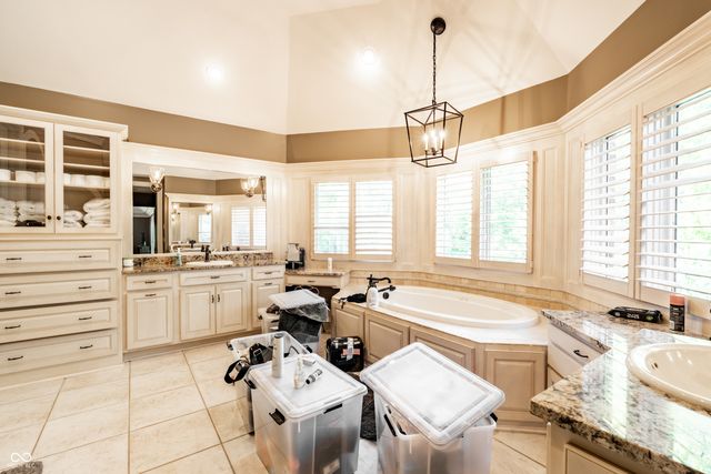 10470 Roxley, Carmel, IN 46032