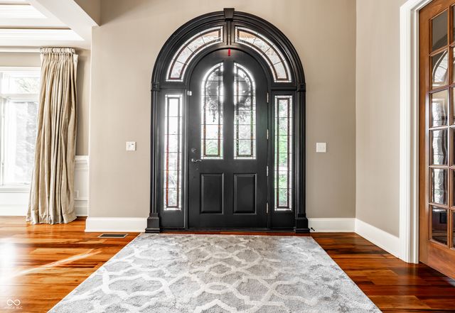 10470 Roxley, Carmel, IN 46032