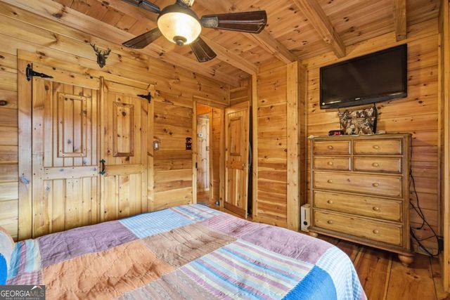 246 Adams Circle, Mineral Bluff, GA 30559