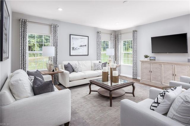 227 Early Station TRL, Carrollton, VA 23314