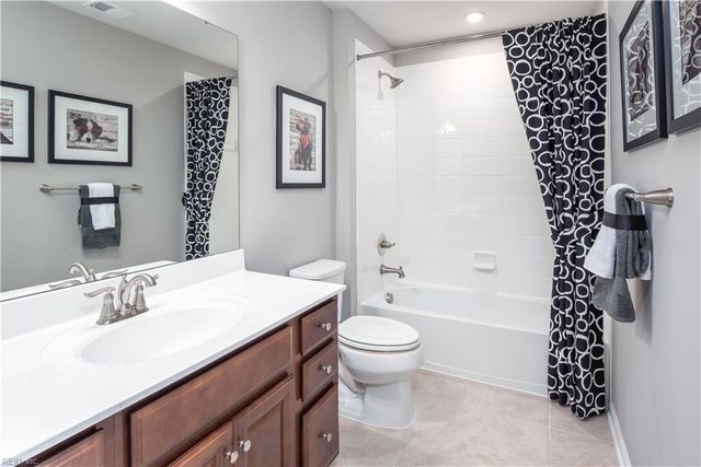 227 Early Station TRL, Carrollton, VA 23314