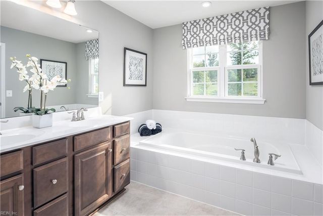 227 Early Station TRL, Carrollton, VA 23314