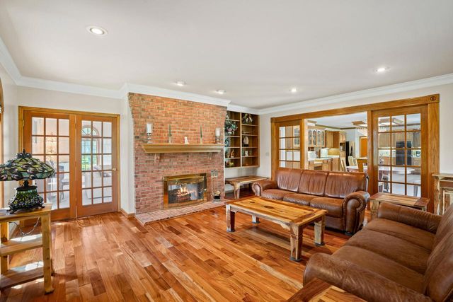 5623 River Hills ROAD, Racine, WI 53402