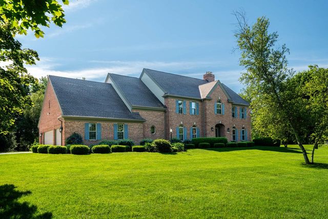 5623 River Hills ROAD, Racine, WI 53402
