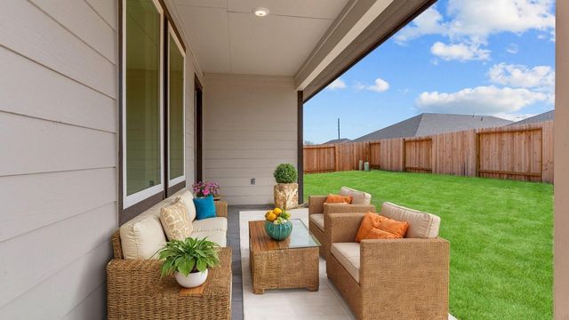 1607 Knox Hill Path, Iowa Colony, TX 77583