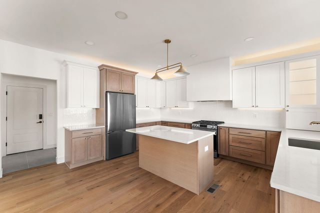 1055 Scipio Drive, La Porte, IN 46350