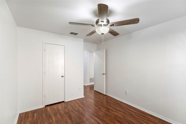 1024 Junegrass Lane, Crowley, TX 76036