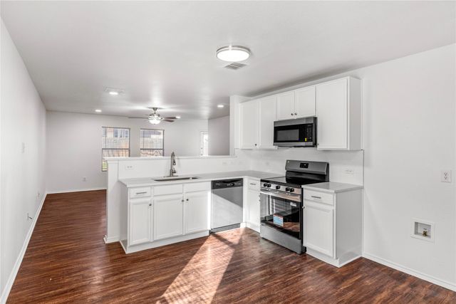 1024 Junegrass Lane, Crowley, TX 76036