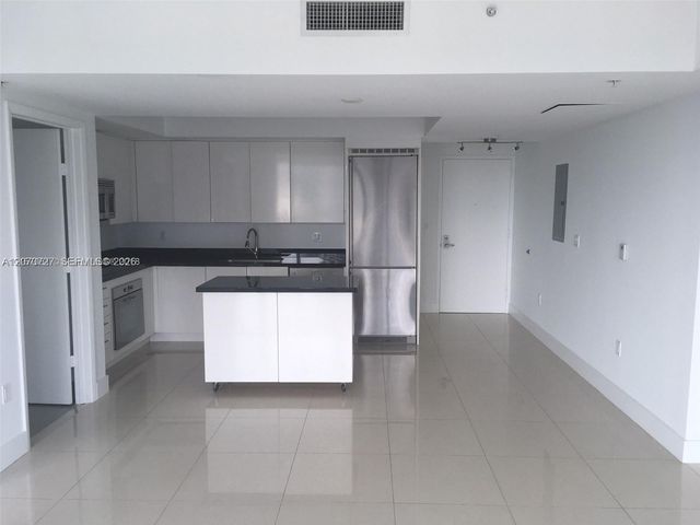 92 SW 3rd Street 3402, Miami, FL 33130