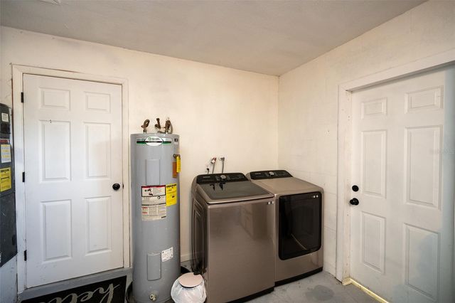 2131 HAINLIN COURT, Deltona, FL 32738