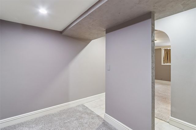 2110 Lincolnshire Drive SE, Cedar Rapids, IA 52403