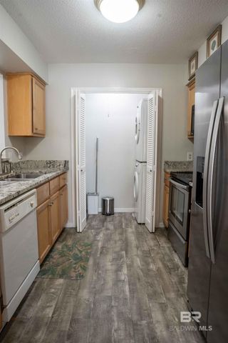 200 Autumn Park Drive 2B, Fairhope, AL 36532