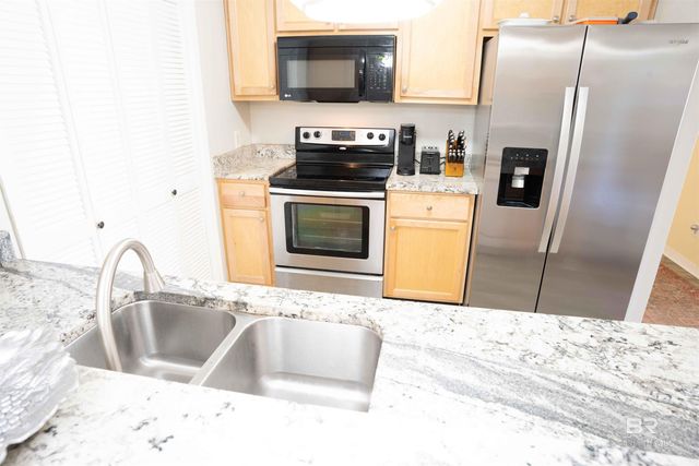 200 Autumn Park Drive 2B, Fairhope, AL 36532