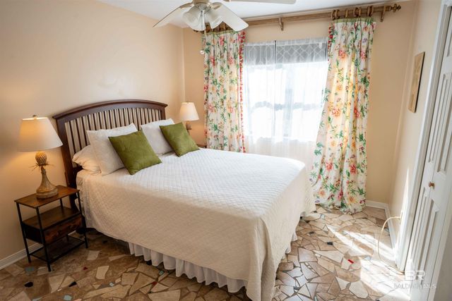 200 Autumn Park Drive 2B, Fairhope, AL 36532