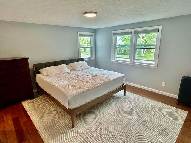 108 Peak Street, Manchester, NH 03104
