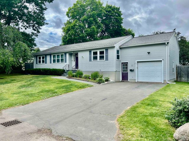 108 Peak Street, Manchester, NH 03104