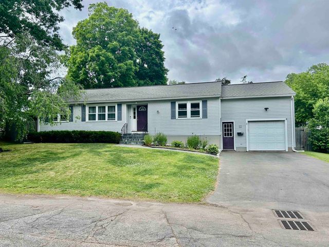 108 Peak Street, Manchester, NH 03104
